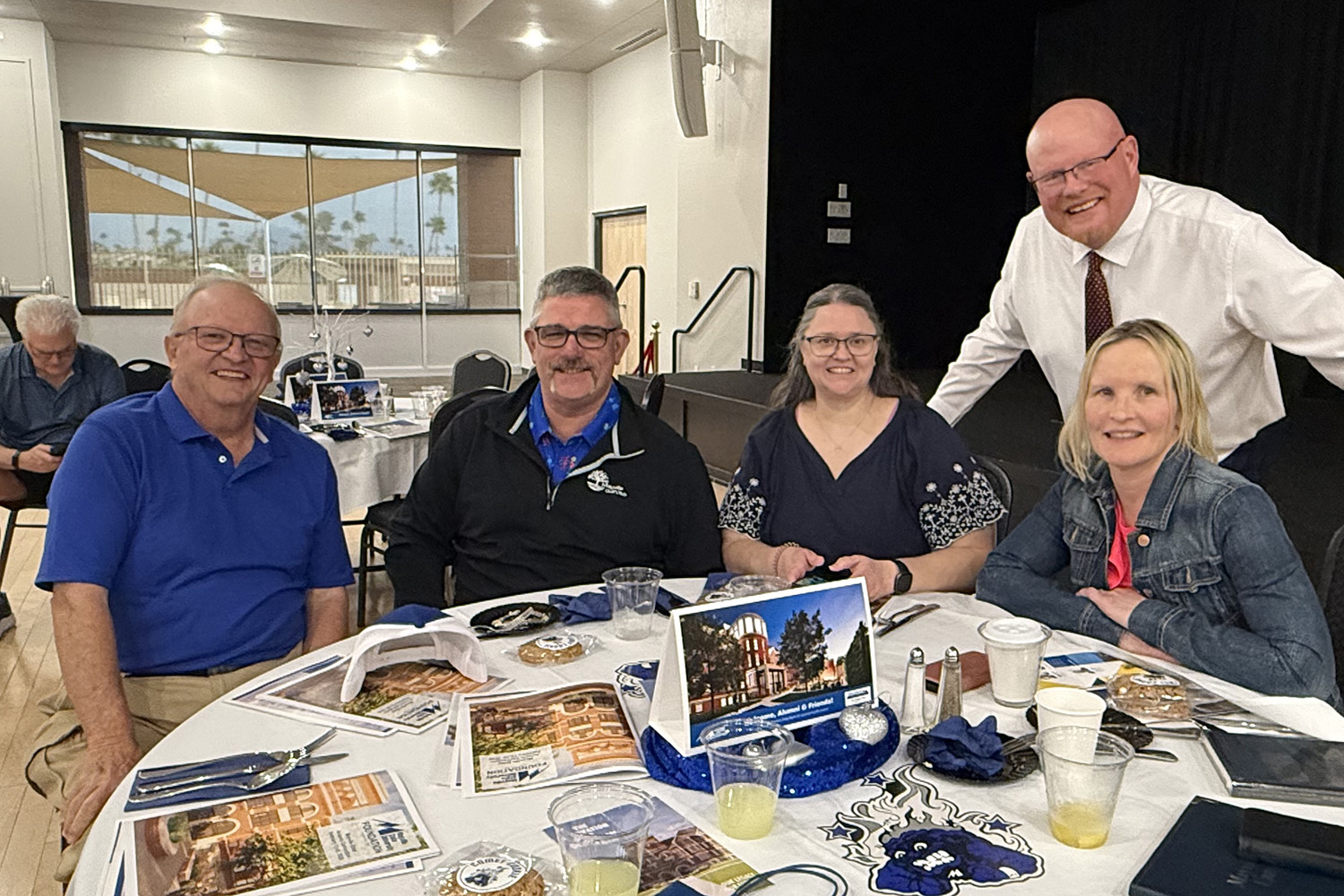 AZluncheon11 - web.jpg