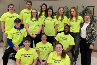 Peer leaders and Kristi.jpg